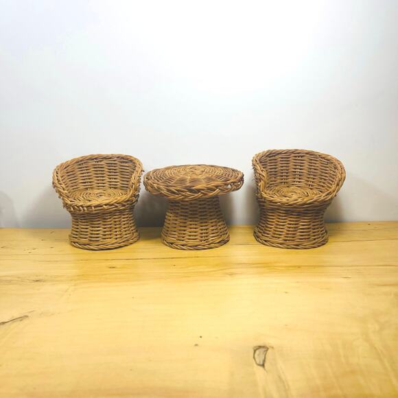 Vintage 70s Wicker Cane Barbie Doll Table Chairs Furniture Hong Kong Toys - Picture 2 of 13